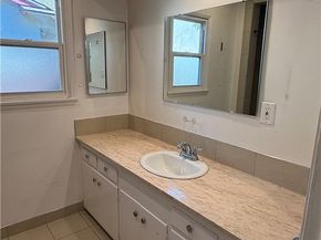 16118 Knapp Street, North Hills CA 91343