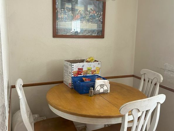 451 E 111th Place, Los Angeles CA 90061