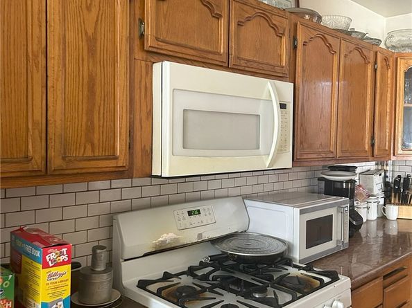 451 E 111th Place, Los Angeles CA 90061