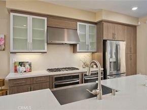 6749 W Gill, Los Angeles CA 90068