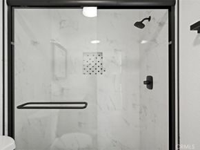 18530 Hatteras Street 333, Tarzana CA 91356