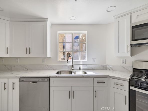 14039 Astoria, Sylmar CA 91342