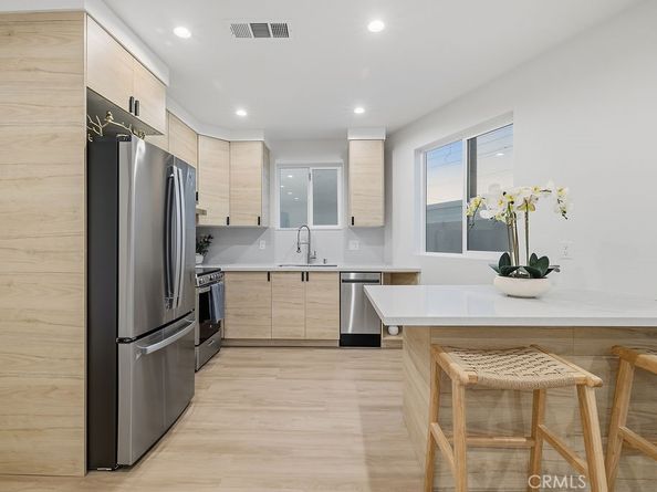 767 Fairmont Avenue, Glendale CA 91203