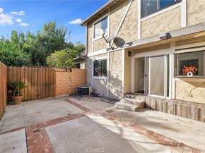 29623 Strawberry Hill, Agoura Hills CA 91301