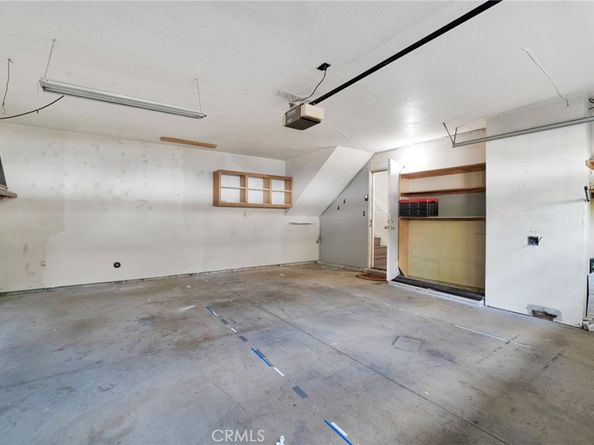 29623 Strawberry Hill, Agoura Hills CA 91301