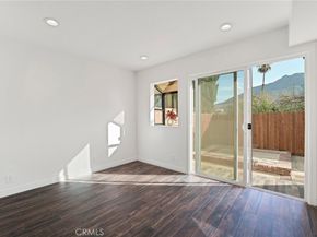 29623 Strawberry Hill, Agoura Hills CA 91301