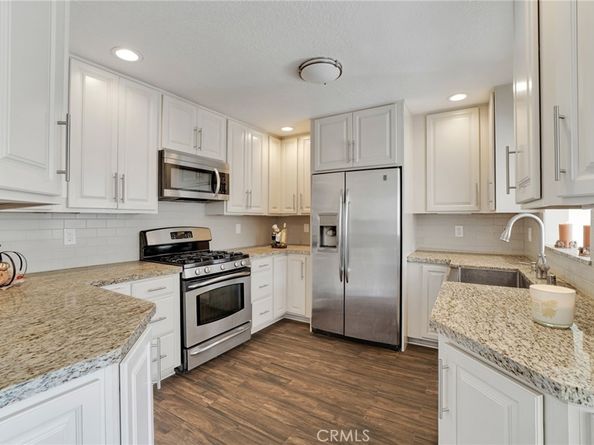 29623 Strawberry Hill, Agoura Hills CA 91301