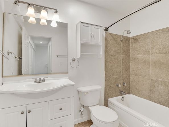 29623 Strawberry Hill, Agoura Hills CA 91301