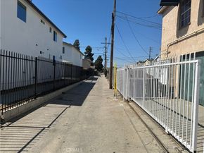 7819 S Hoover Street, Los Angeles CA 90044