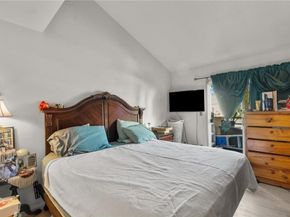 7050 Vassar Avenue 13, Canoga Park CA 91303