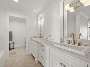 2855 Zell Drive, Laguna Beach CA 92651