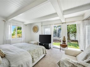 1071 Oro Street, Laguna Beach CA 92651