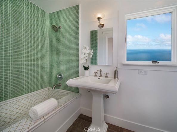 31152 Holly Drive, Laguna Beach CA 92651