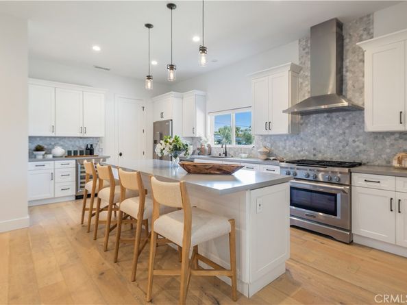 333 Mesa Drive, Costa Mesa CA 92627