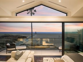 218 E Oceanfront, Newport Beach CA 92661