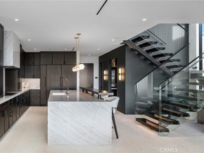 218 E Oceanfront, Newport Beach CA 92661