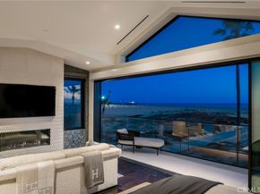 218 E Oceanfront, Newport Beach CA 92661