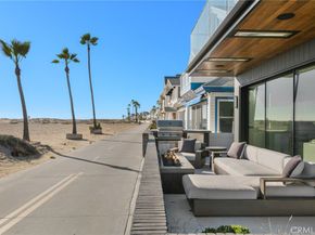 218 E Oceanfront, Newport Beach CA 92661