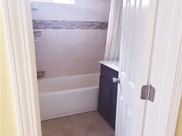 645 E 118th Street, Los Angeles CA 90059