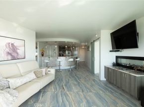 700 E Ocean Boulevard 3008 & 3007, Long Beach CA 90802