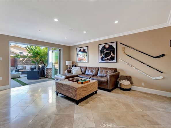 4182 Morning Star, Huntington Beach CA 92649