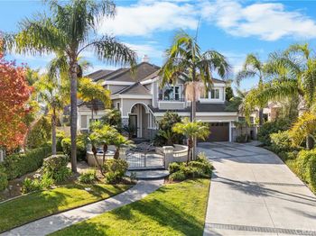 6692 Alamitos Circle