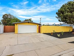 2435 W Broadway, Anaheim CA 92804