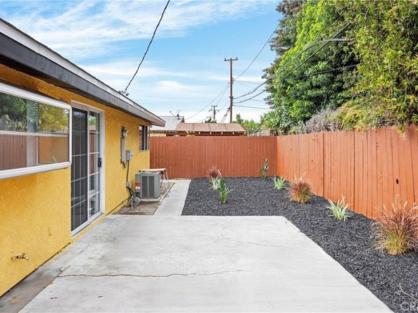 2435 W Broadway, Anaheim CA 92804