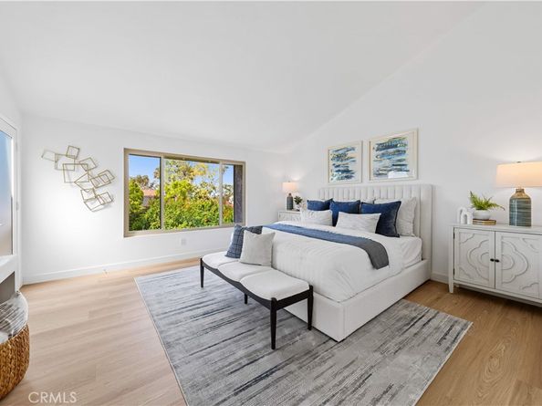 15 Rocky Knl, Irvine CA 92612