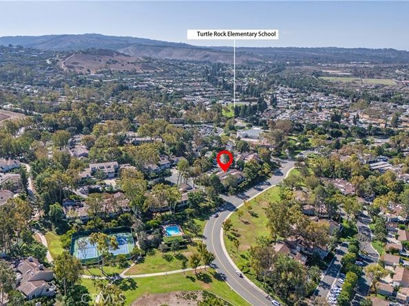 15 Rocky Knl, Irvine CA 92612