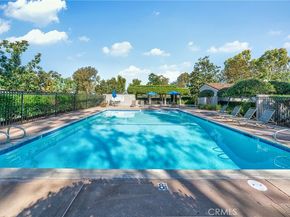 15 Rocky Knl, Irvine CA 92612