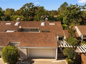 15 Rocky Knl, Irvine CA 92612