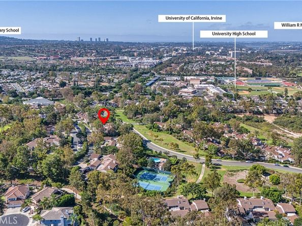 15 Rocky Knl, Irvine CA 92612
