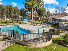 19844 Berkshire, Huntington Beach CA 92646