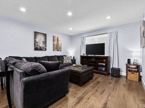 19844 Berkshire, Huntington Beach CA 92646