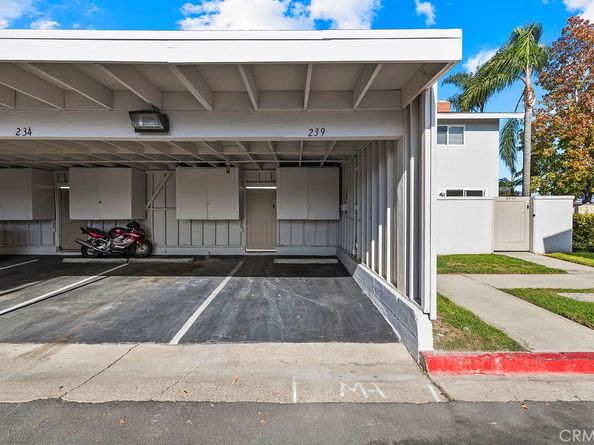 19844 Berkshire, Huntington Beach CA 92646