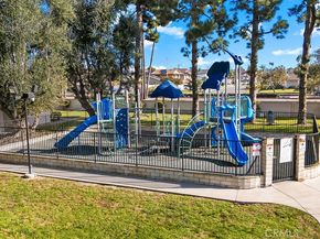 19844 Berkshire, Huntington Beach CA 92646