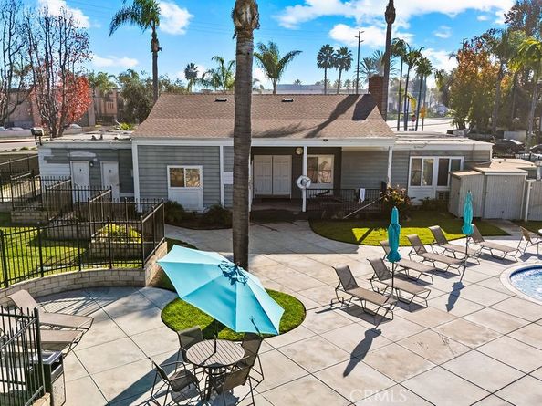 19844 Berkshire, Huntington Beach CA 92646