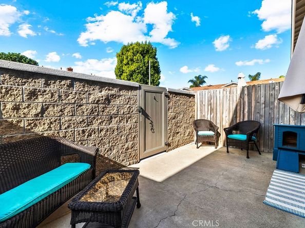 19844 Berkshire, Huntington Beach CA 92646