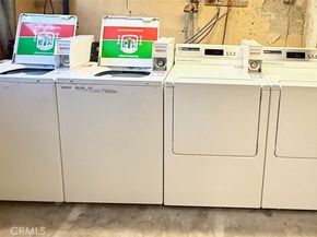 1109 E 1st 11, Long Beach CA 90802