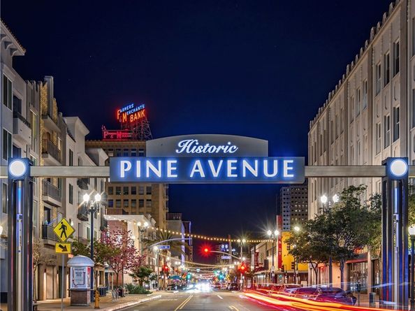 1109 E 1st 11, Long Beach CA 90802