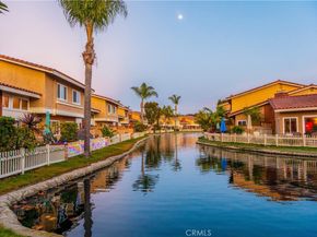 21066 Poolside, Huntington Beach CA 92648