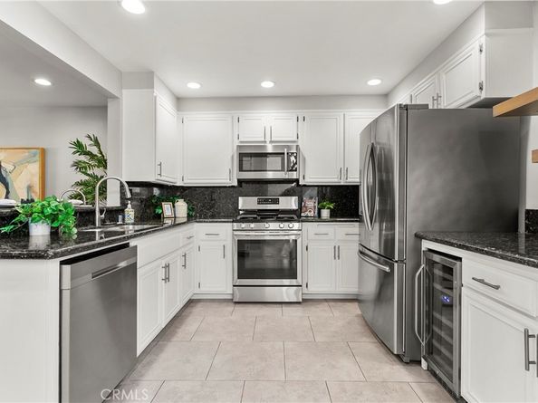 21066 Poolside, Huntington Beach CA 92648