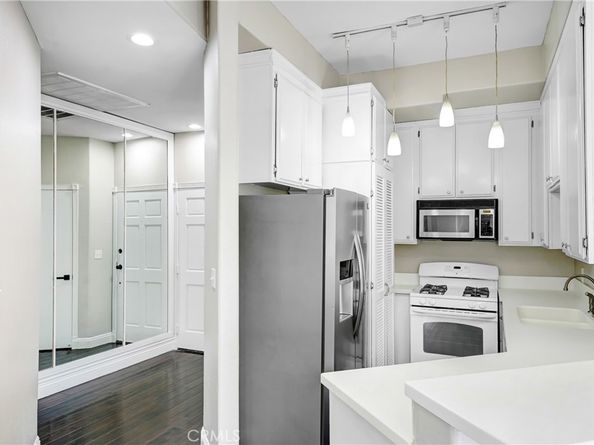 6140 Monterey Road 406, Los Angeles CA 90042