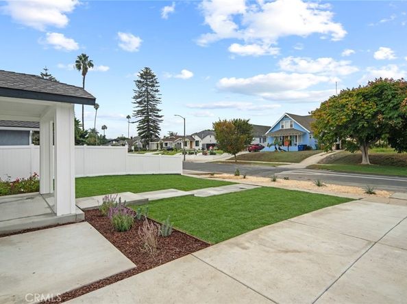 5308 S Victoria, Los Angeles CA 90043