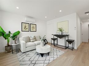5308 S Victoria, Los Angeles CA 90043