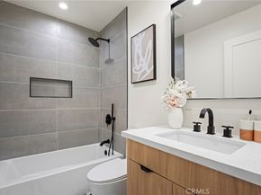 5308 S Victoria, Los Angeles CA 90043