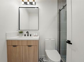 5308 S Victoria, Los Angeles CA 90043