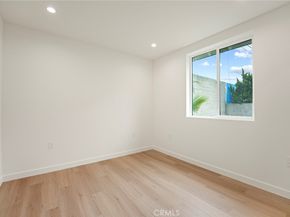 5308 S Victoria, Los Angeles CA 90043