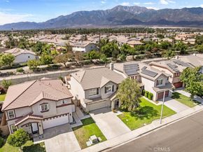 7422 Longstreet Lane, Fontana CA 92336